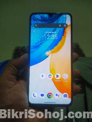 Vivo v21